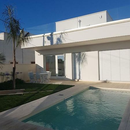 Masseria "Casa Giulia" Uggiano La Chiesa Exteriör bild